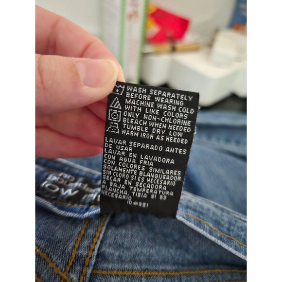 No Boundaries Juniors Low Rise Denim Blue Jeans Size 13 Eyelet Belt Y2K Punk - Picture 11 of 12